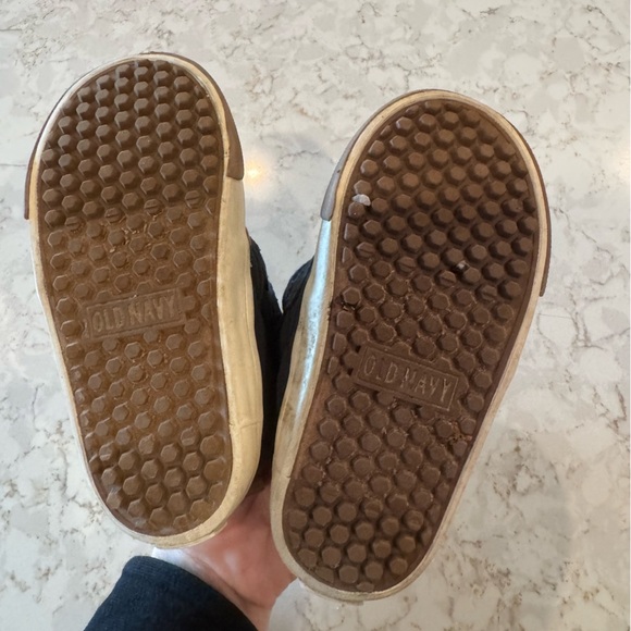 Old Navy size 6 Blue and Brown Kids Shoes - Picture 6 of 13